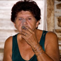 "Cigar Lessons Vinales Countryside". © Scot Titelbaum.